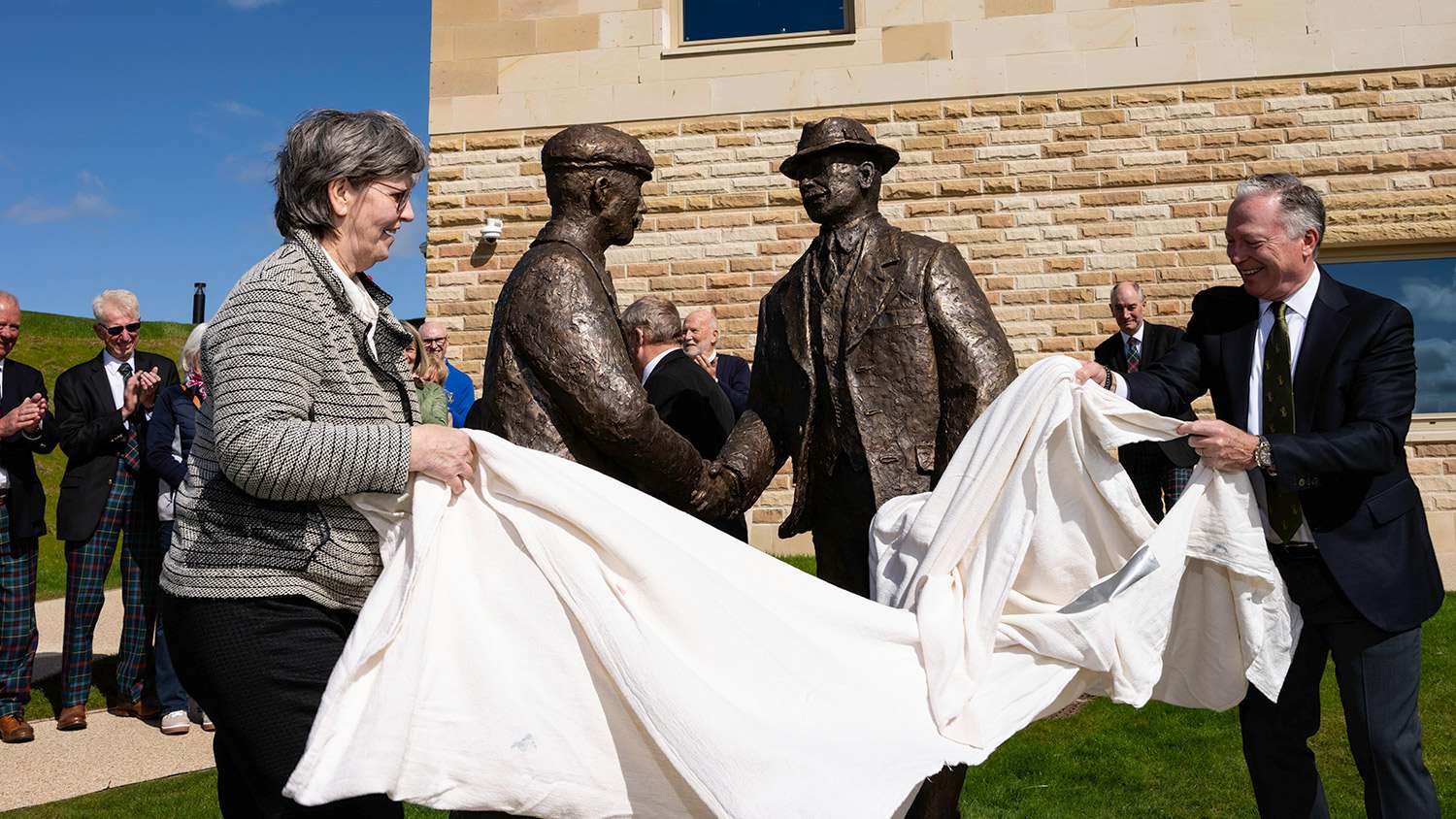 Donald Ross John Sutherland statue unveiling